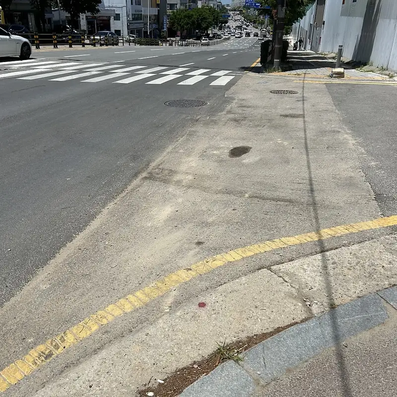 도로 코너 볼라드 설치 예정 위치